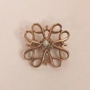 Robbins 10k Gold W/Pearl Brooch Pin Avon Vintage Good Condition